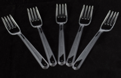 KALİTELİ PLASTİK LÜX ÇATAL